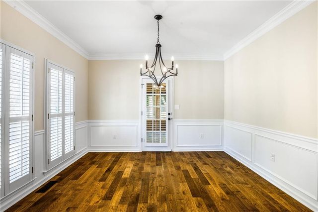 3127 Crestmont Way NW, Kennesaw, GA 30152