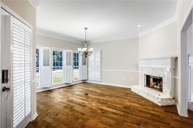 3127 Crestmont Way NW, Kennesaw, GA 30152