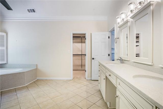 3127 Crestmont Way NW, Kennesaw, GA 30152