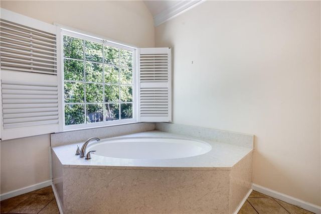 3127 Crestmont Way NW, Kennesaw, GA 30152