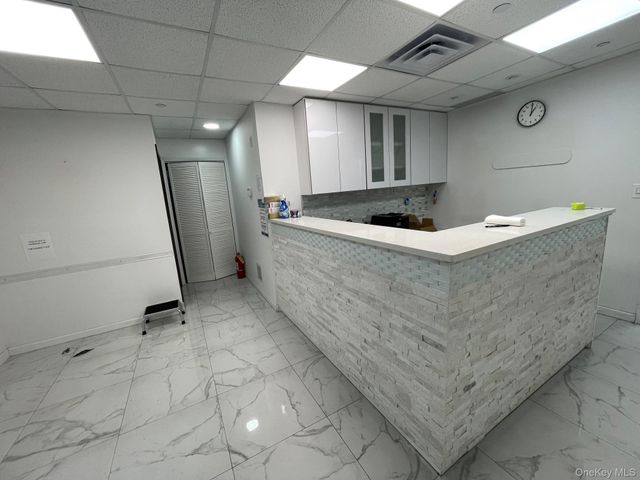 4142 College Point Boulevard 2A, Flushing, NY 11355