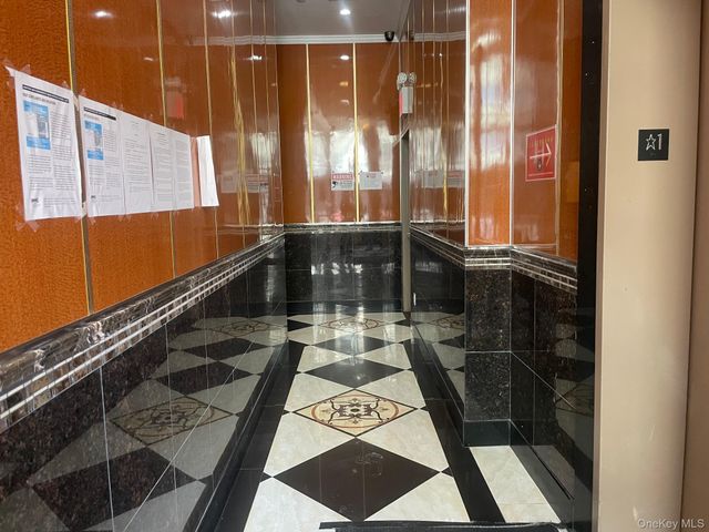 4142 College Point Boulevard 2A, Flushing, NY 11355
