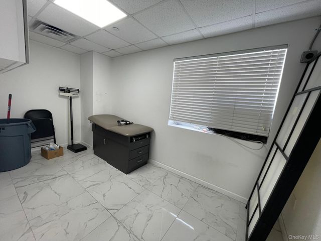 4142 College Point Boulevard 2A, Flushing, NY 11355