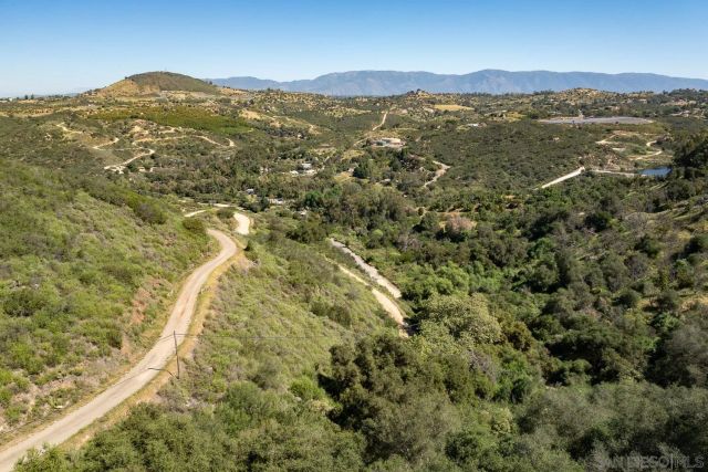 27995 Cougar Pass Rd 54, Escondido, CA 92026