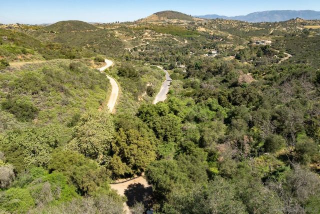 27995 Cougar Pass Rd 54, Escondido, CA 92026