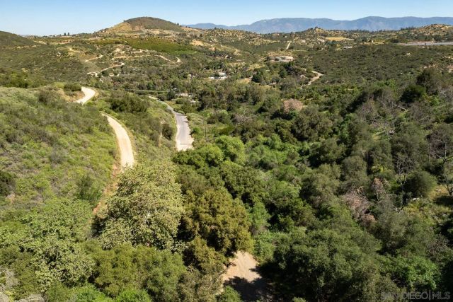 27995 Cougar Pass Rd 54, Escondido, CA 92026