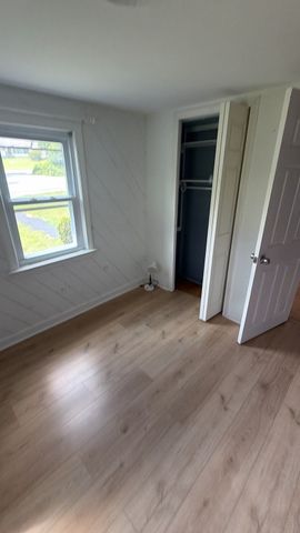 1 E Public St, Freetown, MA 02702