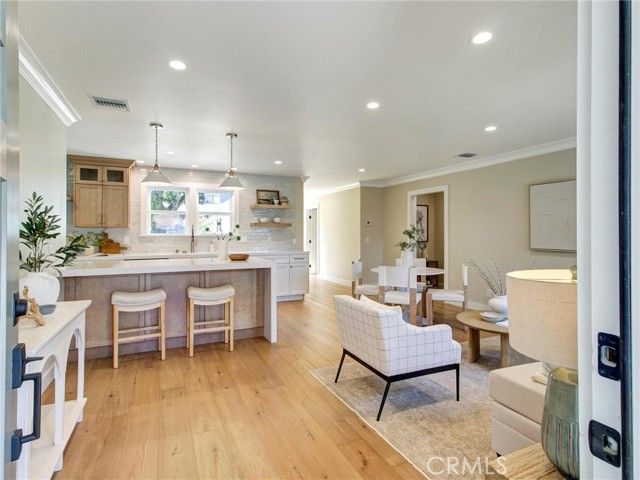 2171 Stearnlee, Long Beach, CA 90815