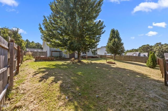 86 Pender Road, Spring Lake, NC 28390