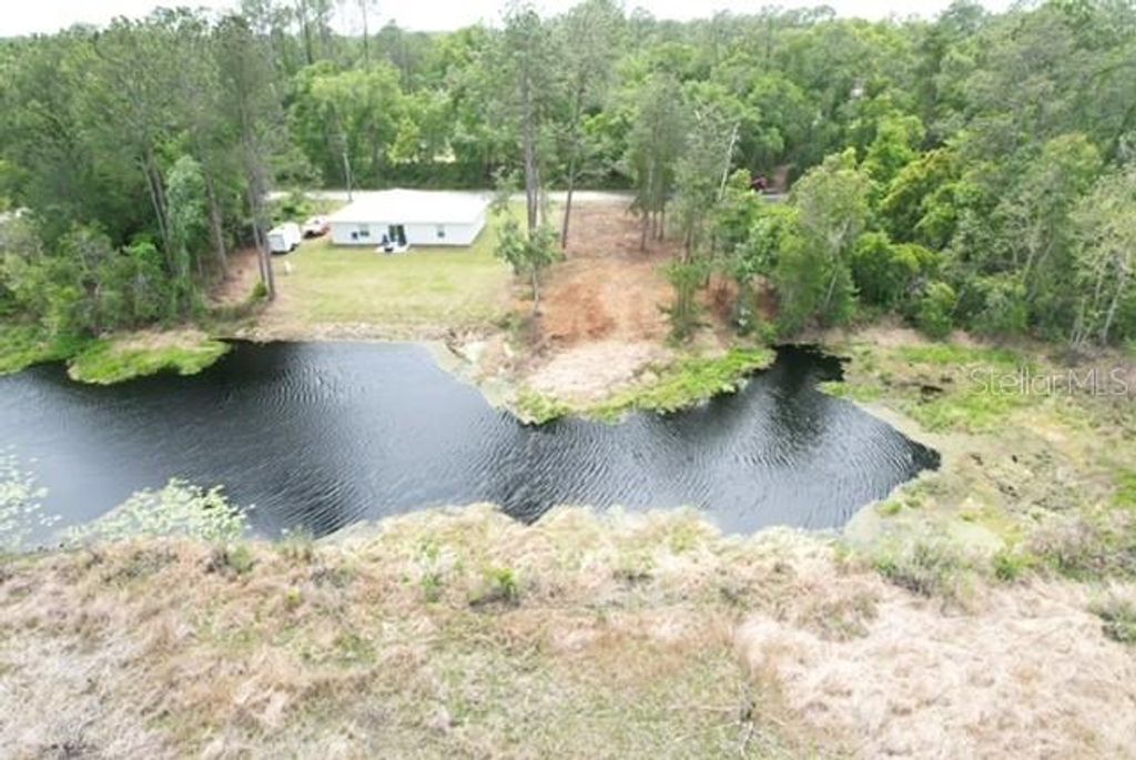 Image 9 of property listing at LOCUST RUN DRIVE, Ocala, FL 34472
