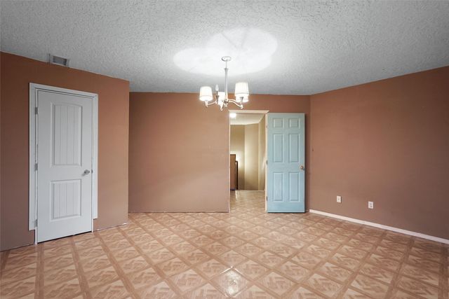5240 Dexter, Rio Rancho, NM 87144