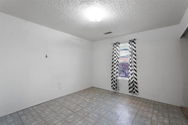 5240 Dexter, Rio Rancho, NM 87144