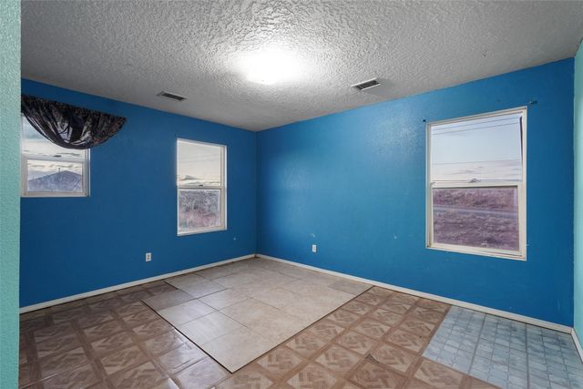 5240 Dexter, Rio Rancho, NM 87144