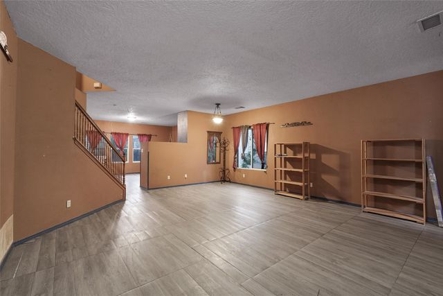 5240 Dexter, Rio Rancho, NM 87144