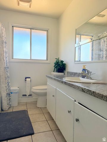 2029 W 4400 S, Roy, UT 84067
