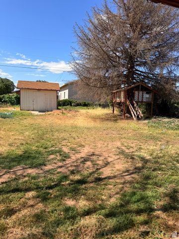 2029 W 4400 S, Roy, UT 84067