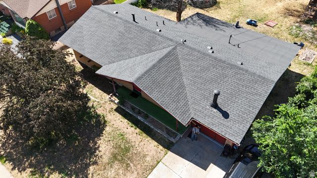 2029 W 4400 S, Roy, UT 84067