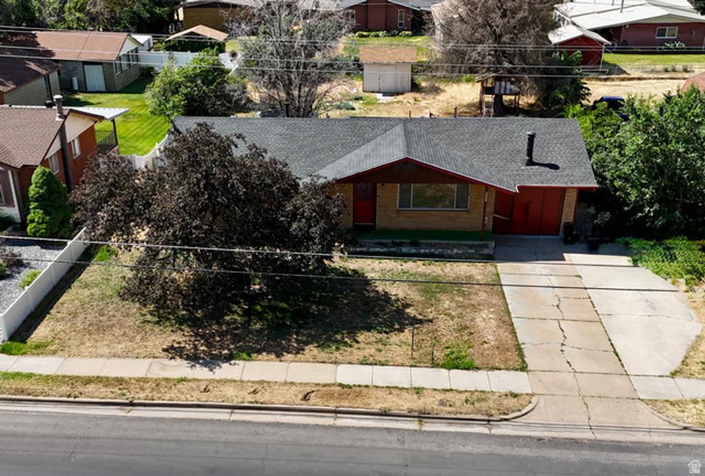 2029 W 4400 S, Roy, UT 84067