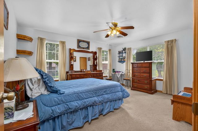 55430 E 298 Road, Monkey Island, OK 74331
