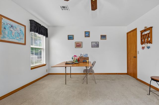 55430 E 298 Road, Monkey Island, OK 74331
