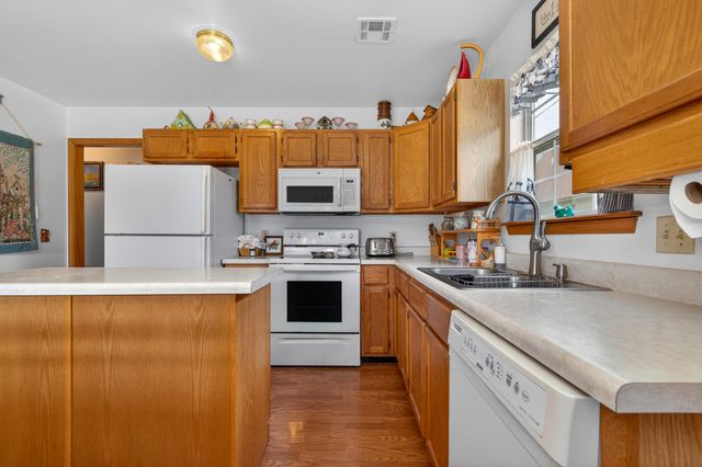 55430 E 298 Road, Monkey Island, OK 74331