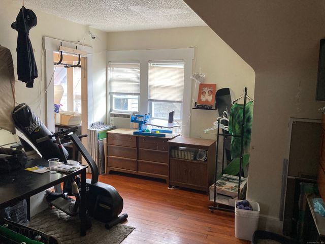 225 Winthrop Avenue, New Haven, CT 06511