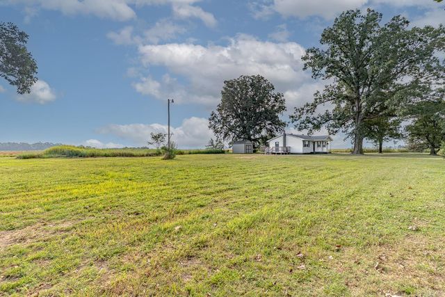 995 Greene 914 Road, Paragould, AR 72450