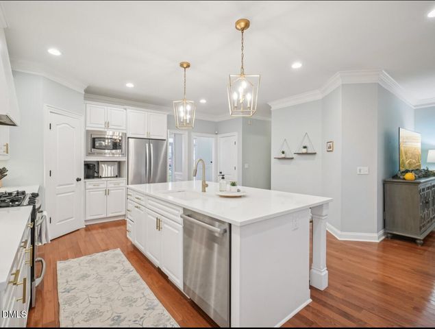 4315 Russling Leaf Lane, Raleigh, NC 27613