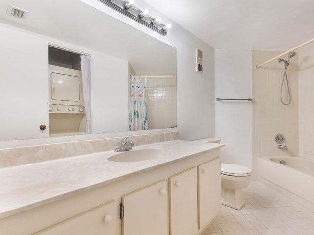 3349 Lucerne Park Drive, Greenacres, FL 33467