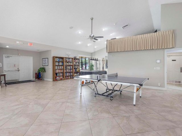 3349 Lucerne Park Drive, Greenacres, FL 33467