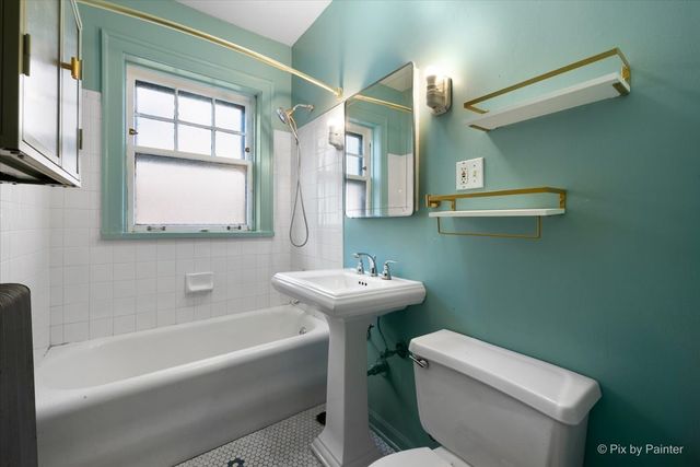 726 Hinman Avenue 2E, Evanston, IL 60202