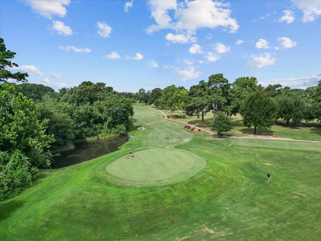 22522 Walden Way, Tomball, TX 77375