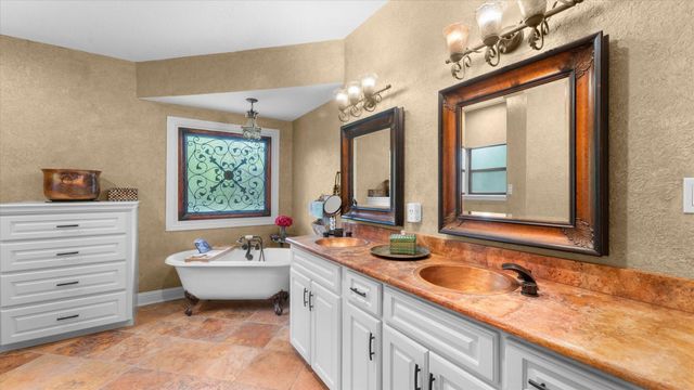 22522 Walden Way, Tomball, TX 77375