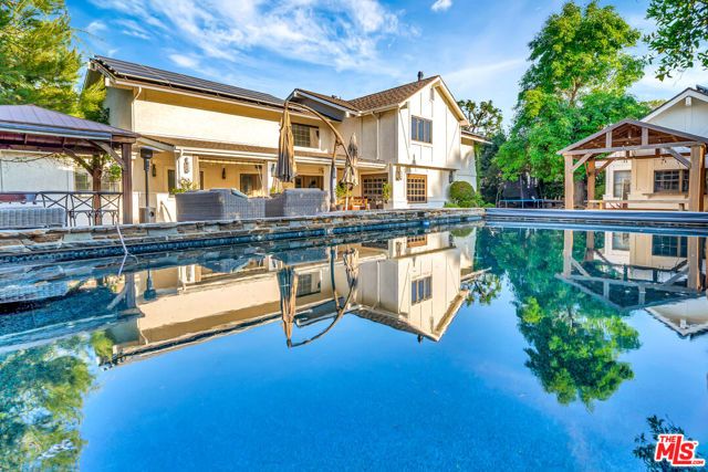 5441 Calvin Avenue, Tarzana (los Angeles), CA 91356