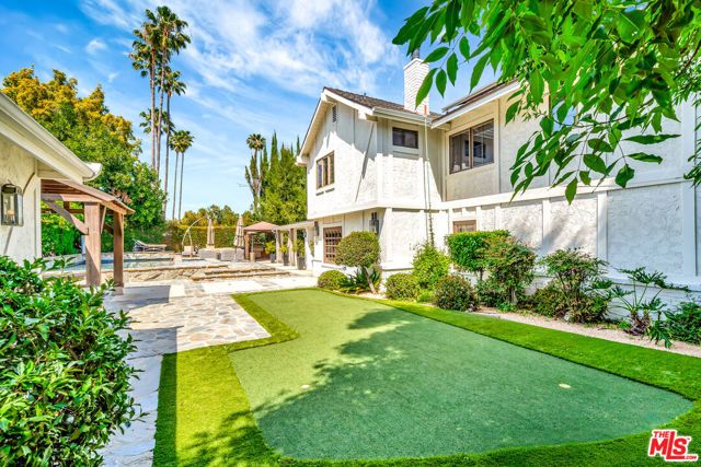 5441 Calvin Avenue, Tarzana (los Angeles), CA 91356