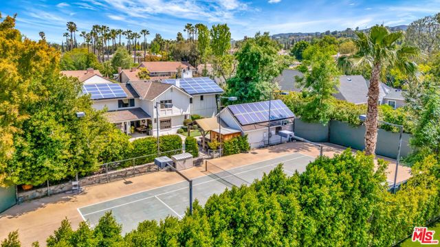 5441 Calvin Avenue, Tarzana (los Angeles), CA 91356