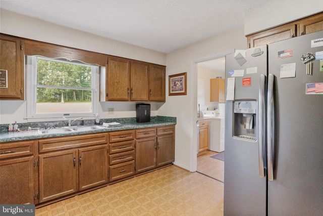 201 REBEL HILL DR, Augusta, WV 26704