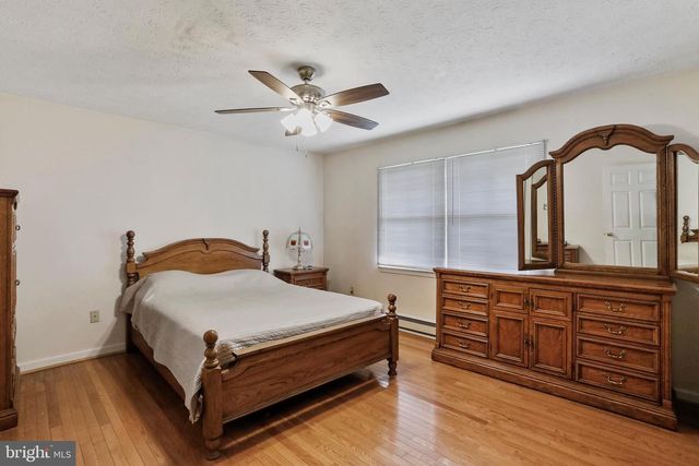 201 REBEL HILL DR, Augusta, WV 26704