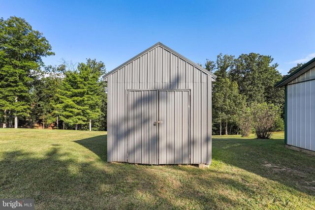 201 REBEL HILL DR, Augusta, WV 26704