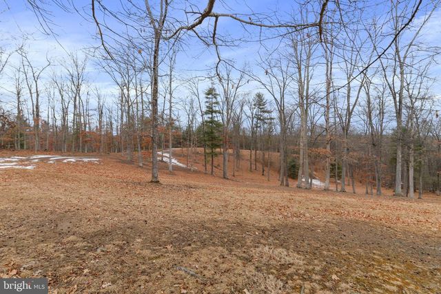 201 REBEL HILL DR, Augusta, WV 26704