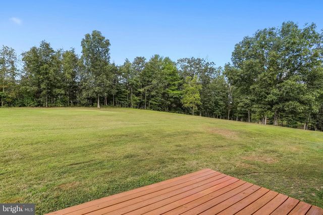 201 REBEL HILL DR, Augusta, WV 26704