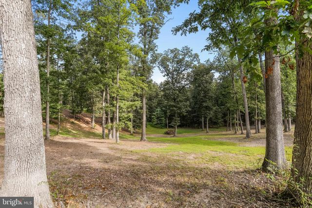 201 REBEL HILL DR, Augusta, WV 26704