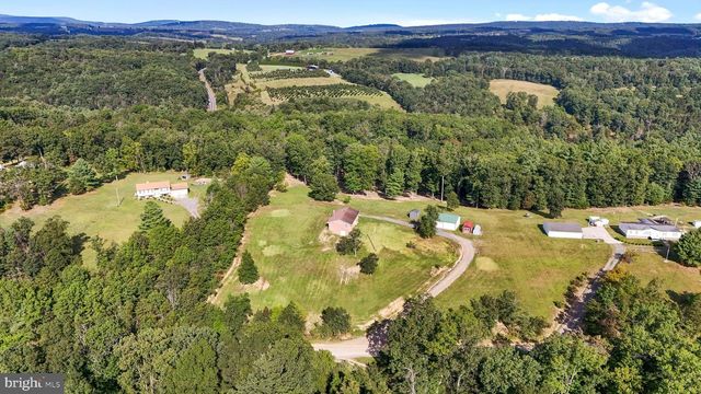 201 REBEL HILL DR, Augusta, WV 26704