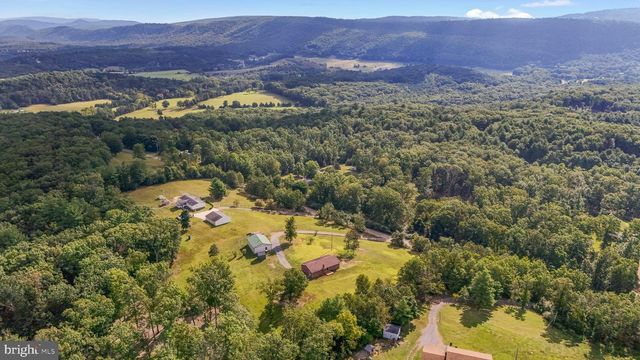 201 REBEL HILL DR, Augusta, WV 26704