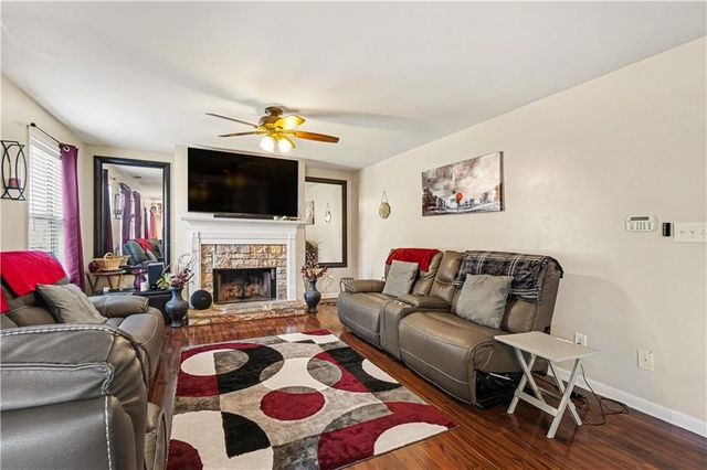 207 Logan Creek Lane, Dallas, GA 30132