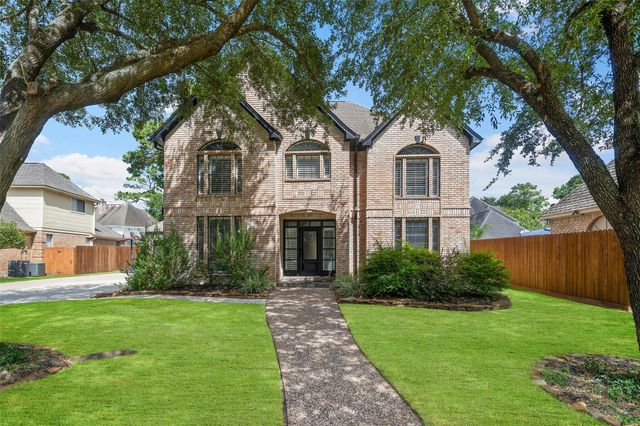 6786 Kestrel Court, Houston, TX 77069