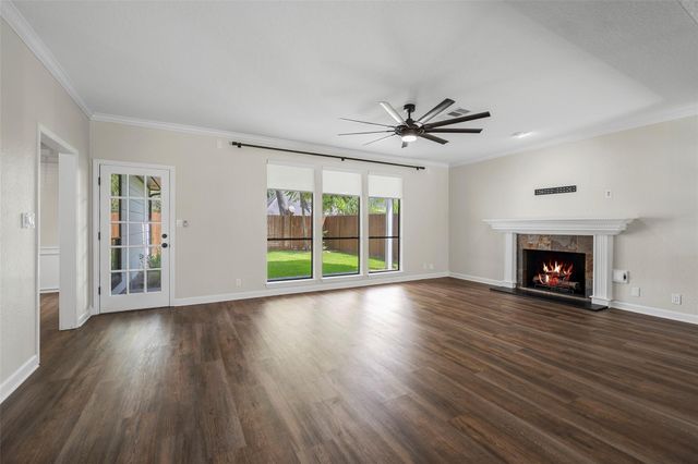 6786 Kestrel Court, Houston, TX 77069