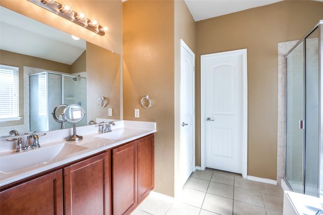 1514 San Carlos Drive, Van Alstyne, TX 75495