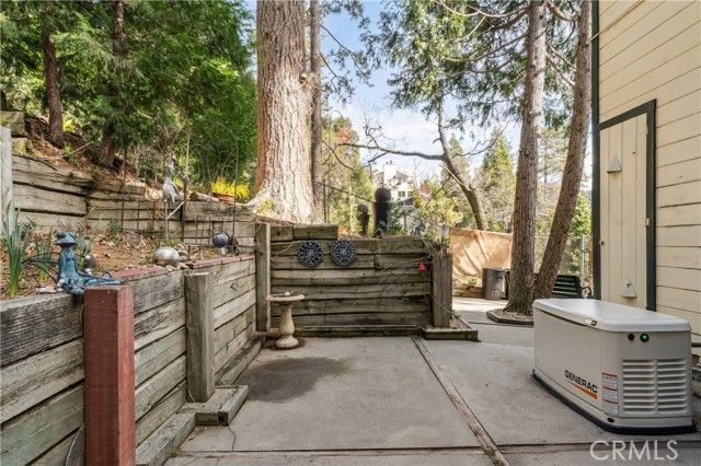 24214 Zurich, Crestline, CA 92325