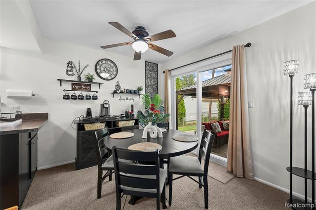 31602 Madison Avenue, Madison Heights, MI 48071